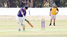 Flag heroes back for celebrations