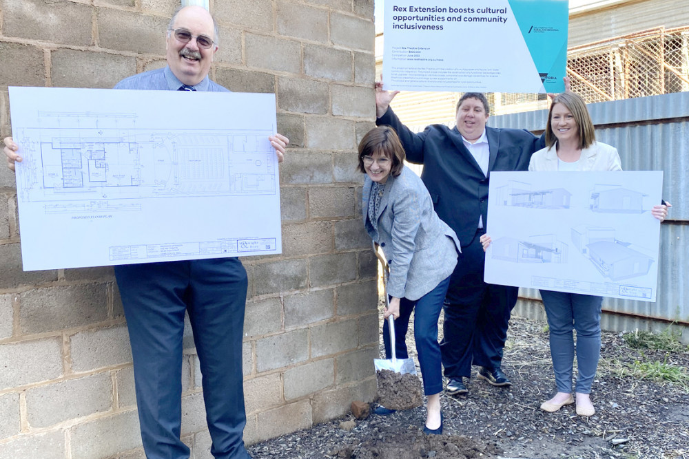 Turning the first sod, Minister Mary-Anne Thomas is pictured with the Rex Board Project Management Group – (l-r) David Pollard, Hayden McKinnon and Carolyn Stewart.