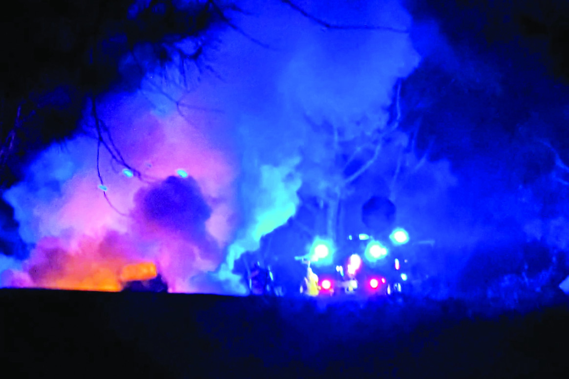 A car fire calls out the firies - feature photo