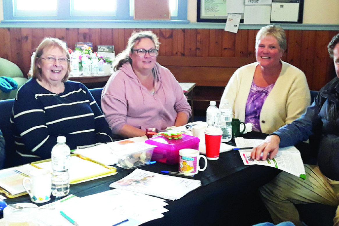 (left to right) Jim, Jenny, Amanda, Cheryl, and James from Maryborough Church of Christ.