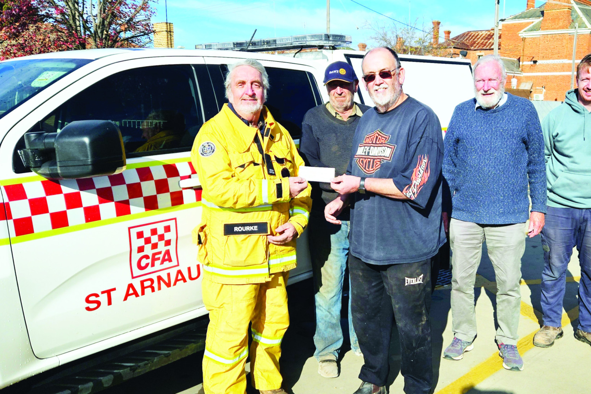 Wayne Rourke, Rotarians Greg Fithall, Tony Marland (presenting cheque) Russell Steel and Luke Hanley.