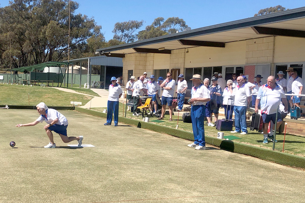 Last year’s ladies champion Rhonda Pole puts down one of the first bowls to open the new season.