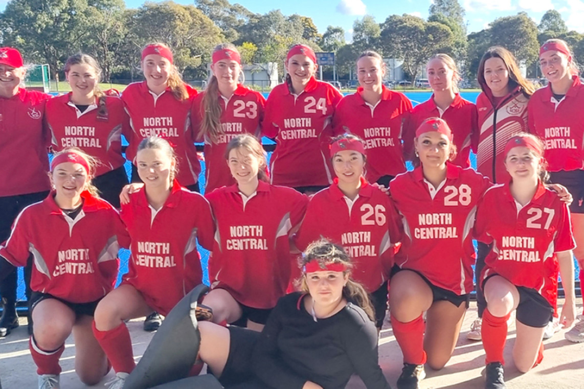 Under-18 Girls: Back row (left to right) Mel Waters (Team Manager), Sienna Boyd, Pippa Symes, Olympia Van Maanen, Shaylee Field, Georgia McClelland, Sarrah Ryan, Kate Gifford (Coach), Zoe Ross. Front row, Maddy Lanyon, Keely Allan, Louise Barber, Miranda Sy, Chanelle Badenhorst, Isobelle Rowe. Charlotte Bicket (GK).