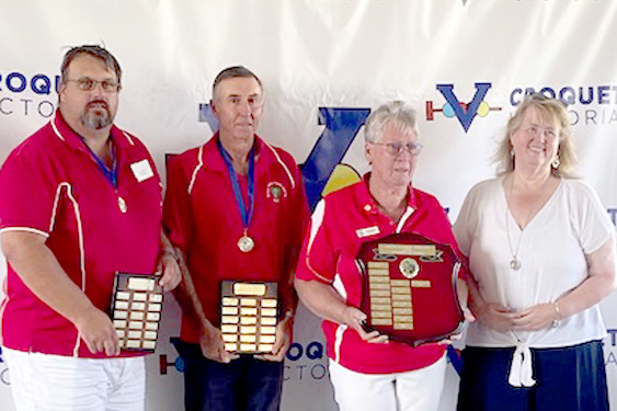 Lindsay Patullo, Daryl Henderson (Boort), Lois Munro (Swan Hill holding the Lefel Shield) and Katrina Petersen (Tournament Director).