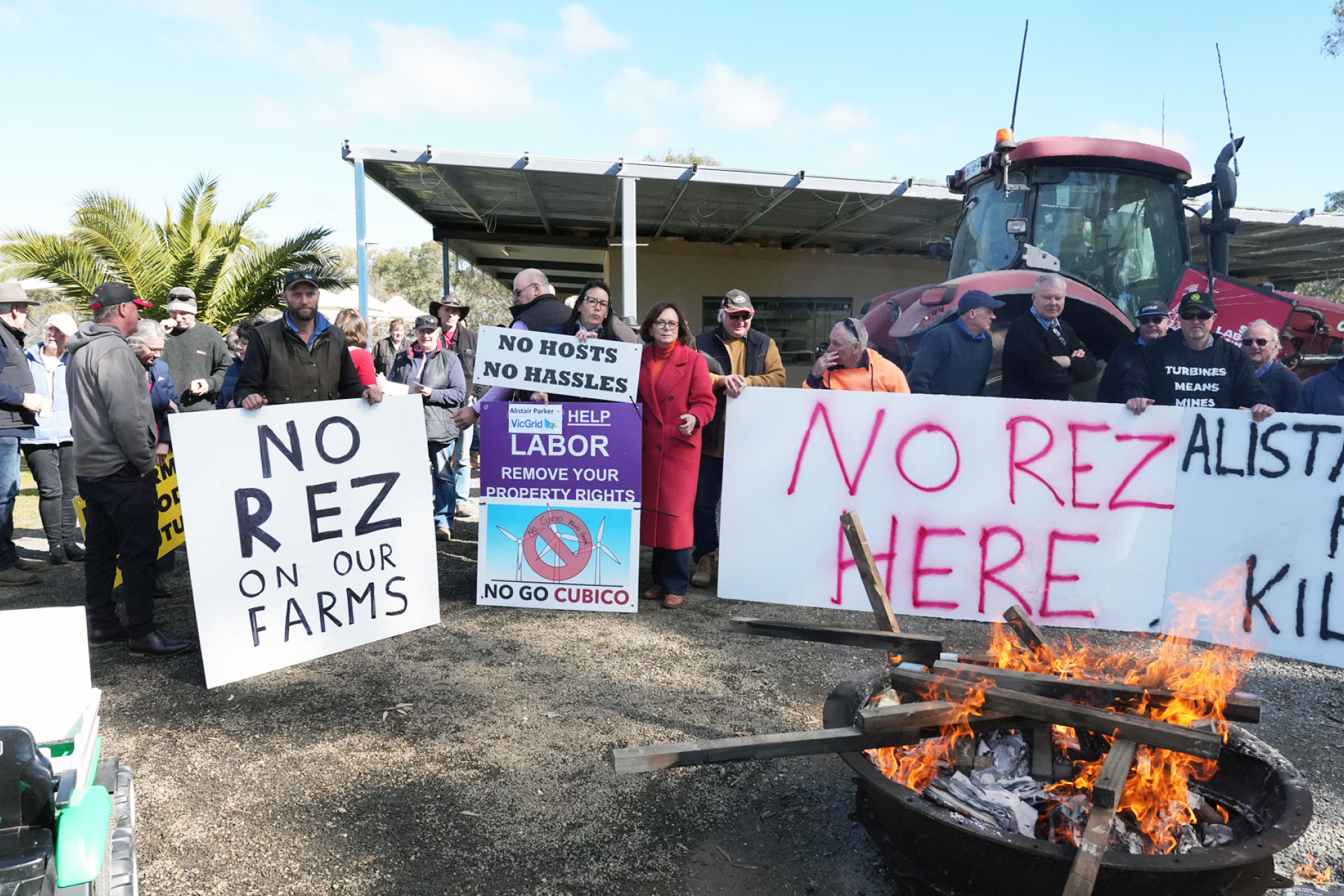 Farmers receive compulsary access letters in next step for VNI West project - feature photo